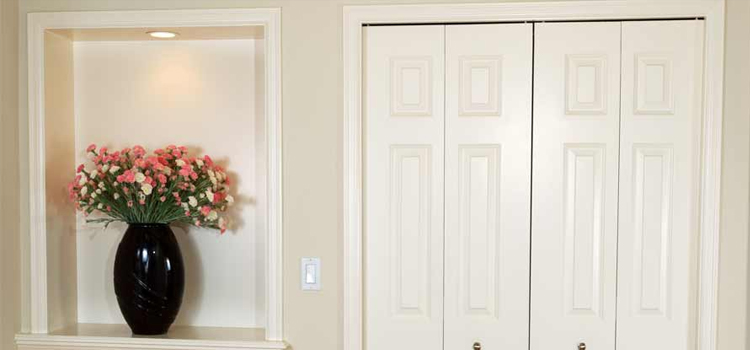 residential closet door repair in Coral Springs
